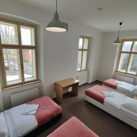 Hotel Stará škola *