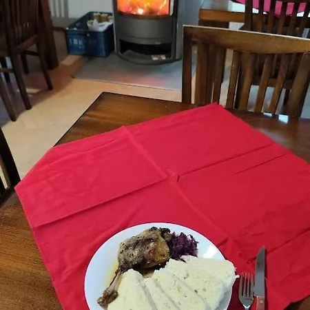 Stará škola * Mezná