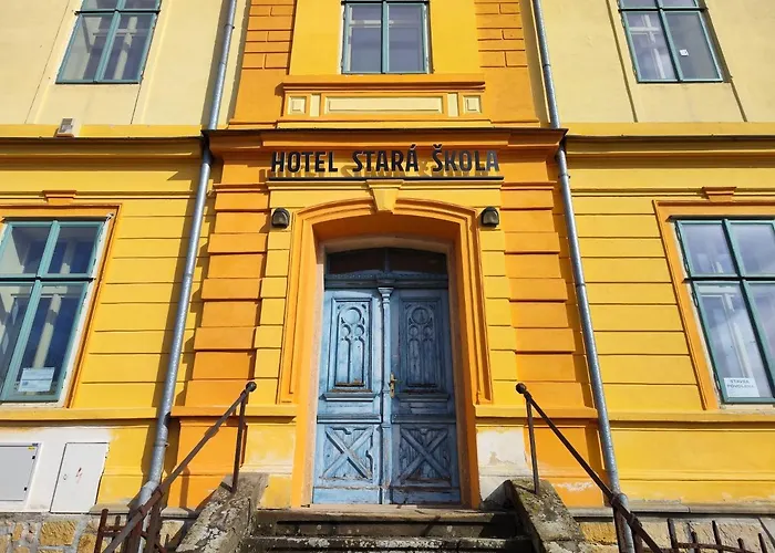 Stara Skola Mezná