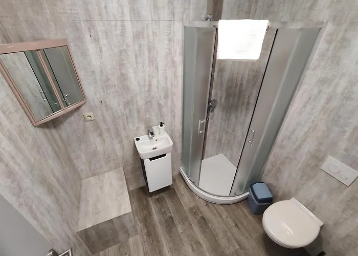 Otel Stara Skola *