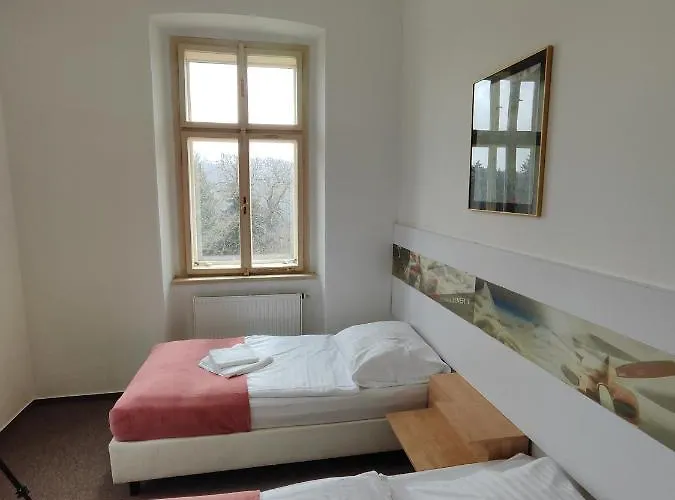 Otel Stara Skola