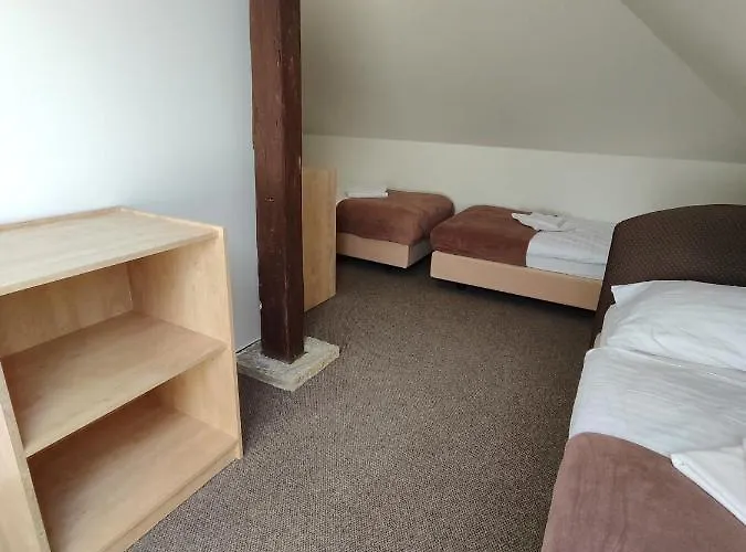 Otel Stara Skola Mezná