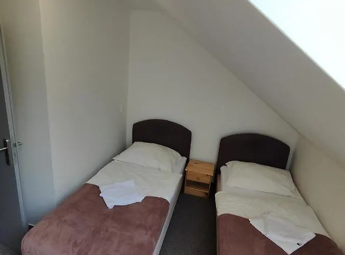 Otel Stara Skola