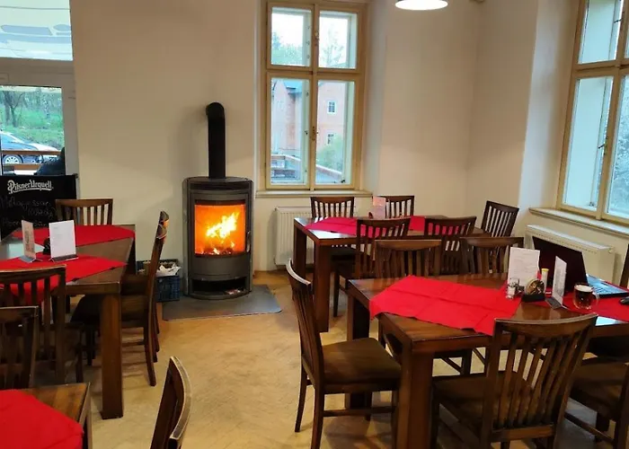 Stara Skola Otel *